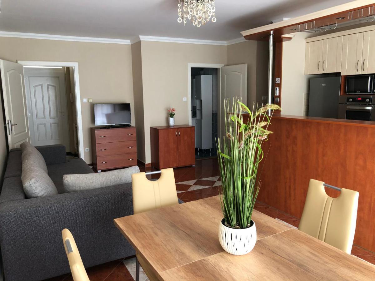 Alina Apartmanok Hajdúszoboszló Zewnętrze zdjęcie