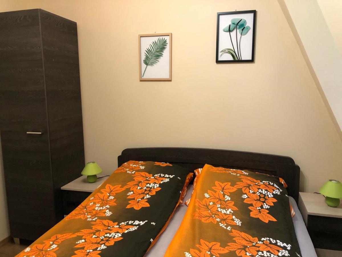 Alina Apartmanok Hajdúszoboszló Zewnętrze zdjęcie