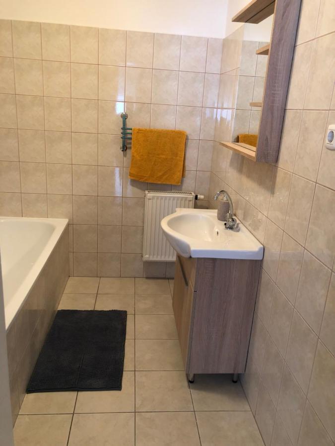 Alina Apartmanok Hajdúszoboszló Zewnętrze zdjęcie
