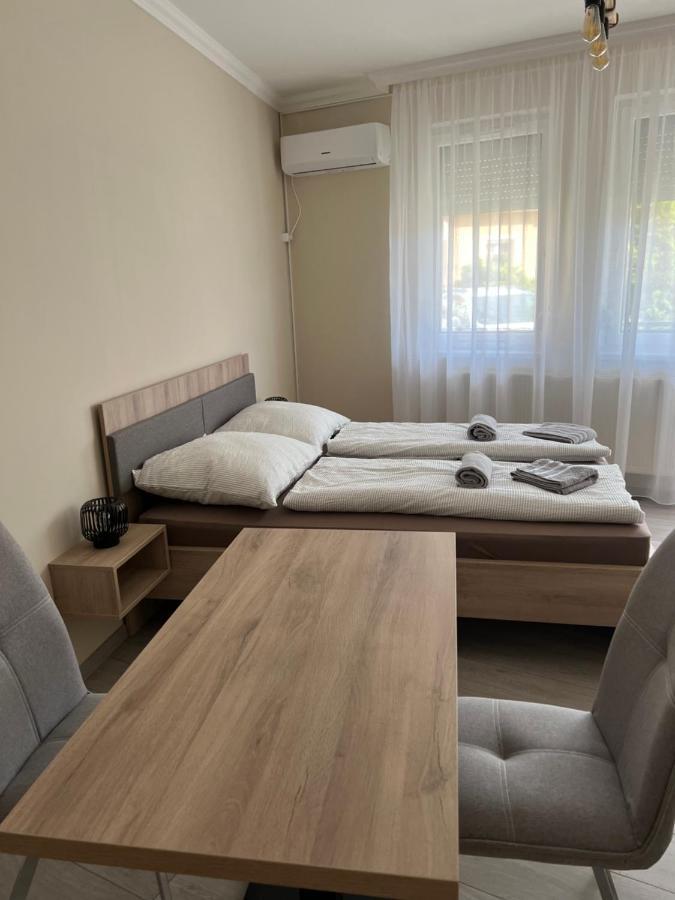Alina Apartmanok Hajdúszoboszló Zewnętrze zdjęcie